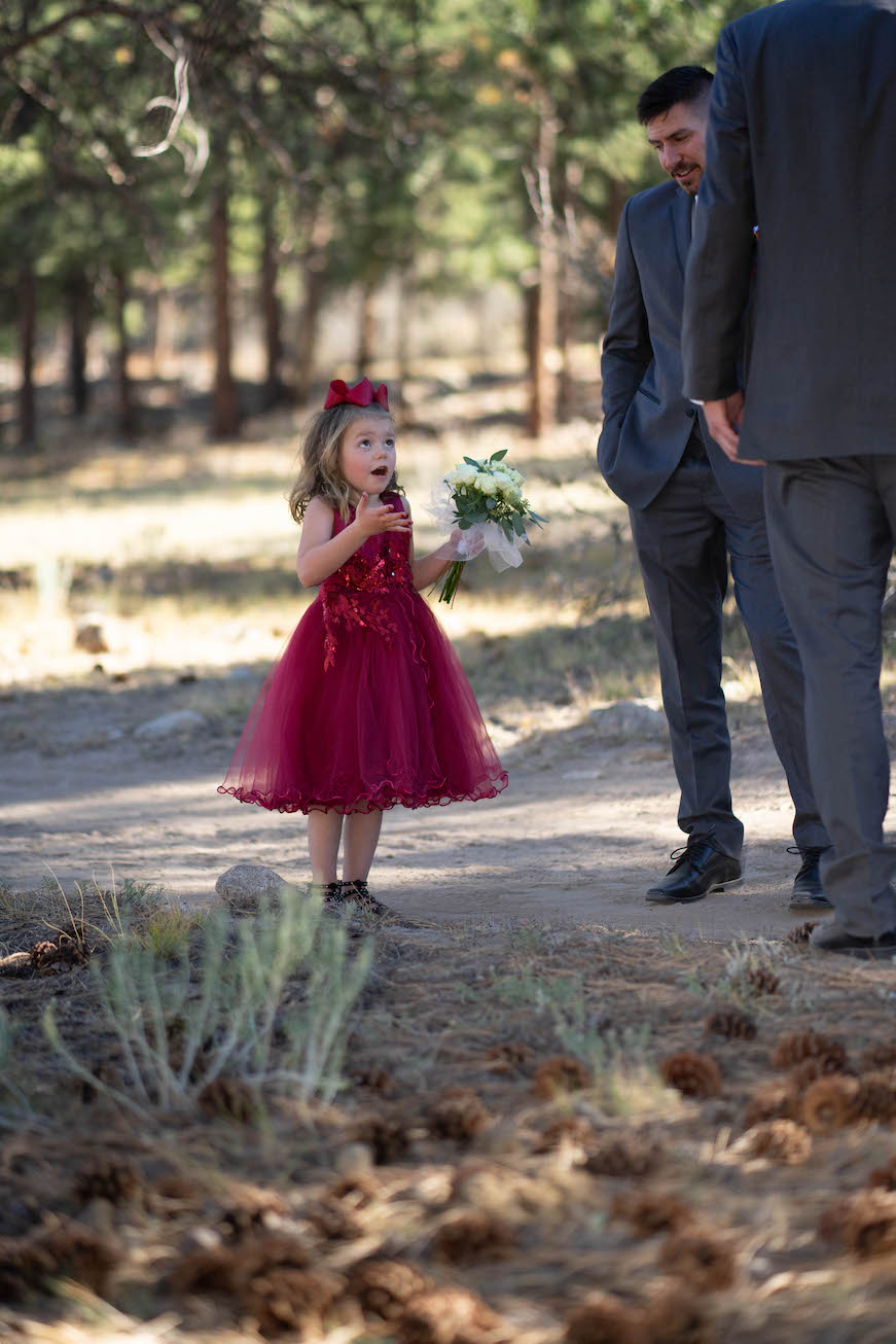 dvr-vertical-bride-kiss-chalk-cliffs